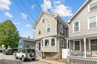 Building Photo - 65 Kingston Ave