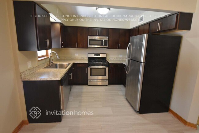 Foto del edificio - 9006 W 22nd Pl