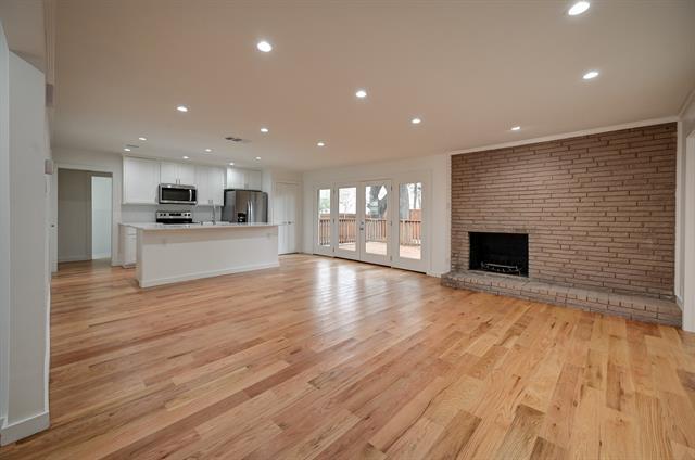Foto del edificio - 10606 Royalwood Dr
