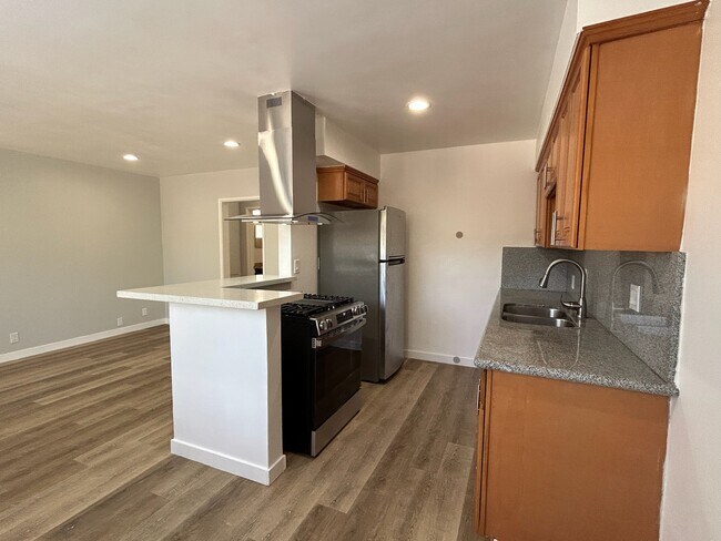 Foto del edificio - 3821 Rosemead Ave