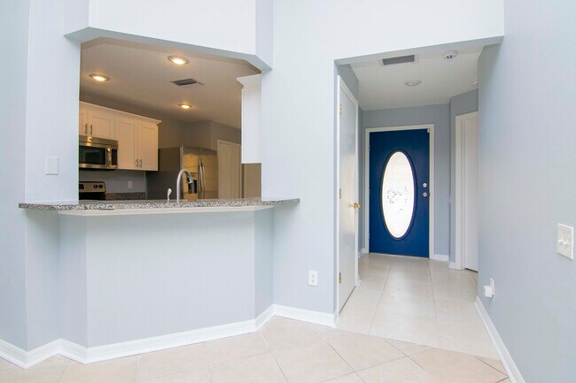 Building Photo - 10614 Cami Ct