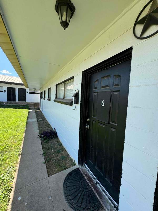 Foto principal - 311 E Bryce Ave