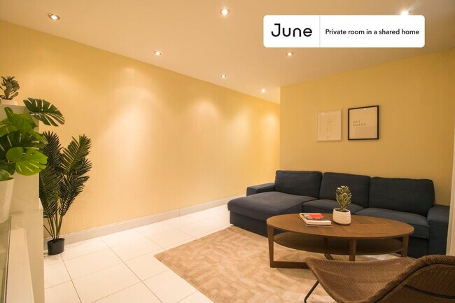 Foto del edificio - Room in Shared 5 bed/2 bath home in Upper West Side