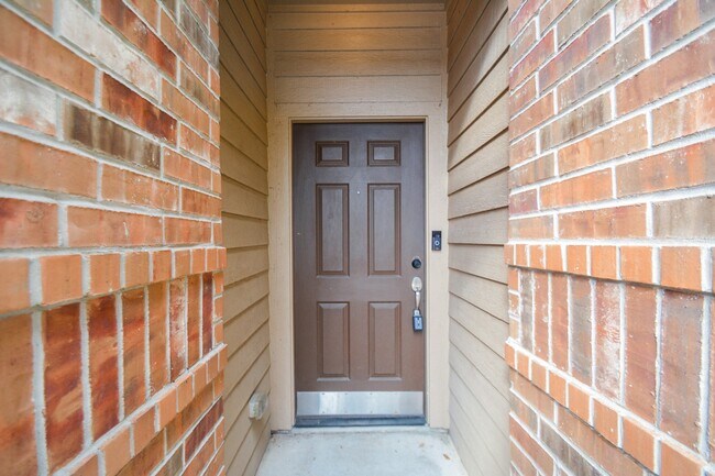 Foto del edificio - 30915 W Lost Creek Blvd