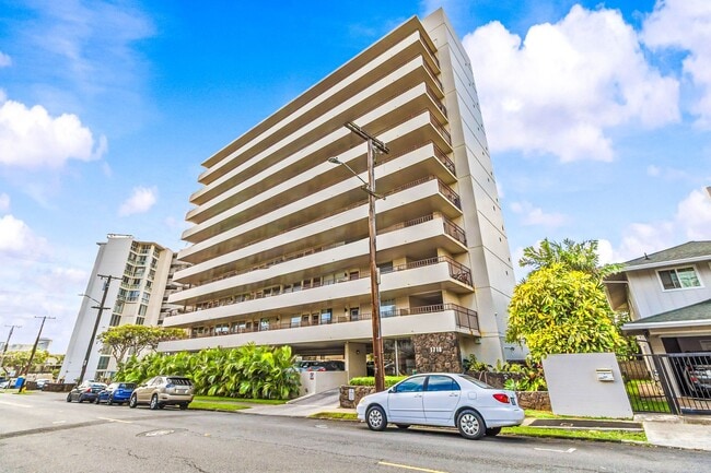 Bright and spacious 1 bedroom 1 bath condo in Makiki ! - Bright and spacious 1 bedroom 1 bath condo in Makiki !