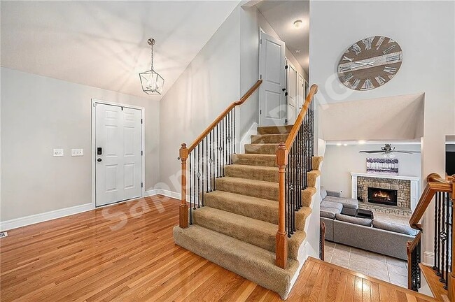 Foto del edificio - 8707 N Wheaton Ct