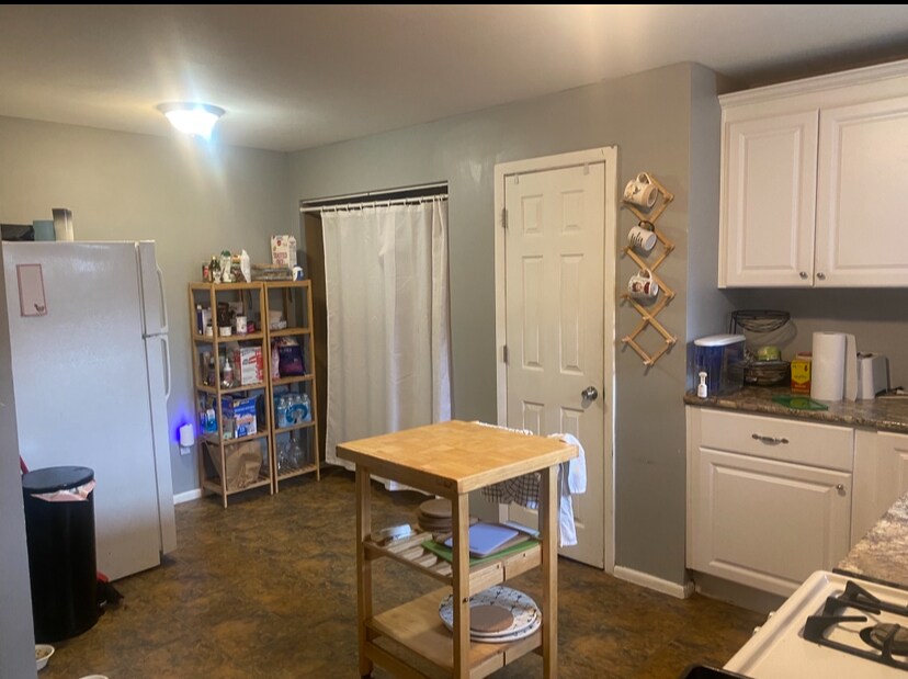 Foto principal - 211 44th St