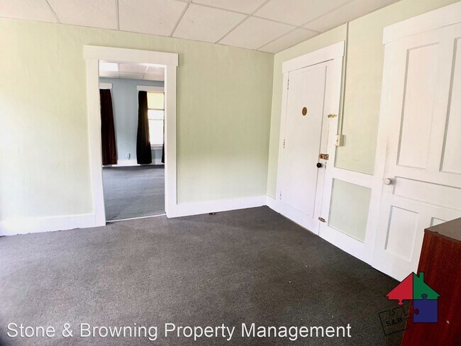 Foto del edificio - 79 S Main St