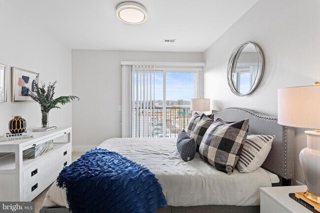 Photo - 19520 Village Walk Dr Apartment