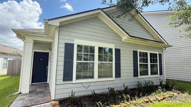 Building Photo - 1615 Palcio Real Dr