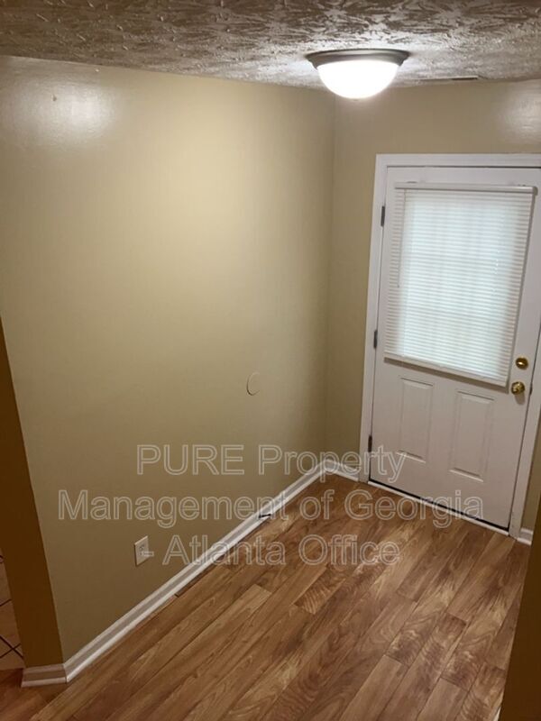 Foto del edificio - 3525 Waldrop Trail