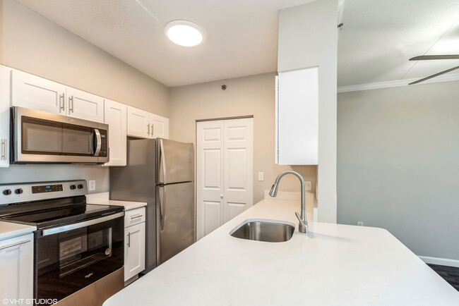 Interior Photo - Cloverleaf Apartments