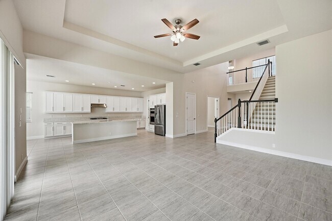 Foto del edificio - 9334 Crestview Cir