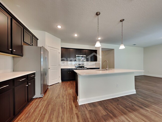 Building Photo - 12637 Percy Ln