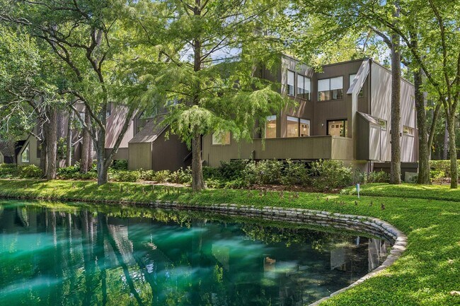 Foto del edificio - 201 Litchfield Ln
