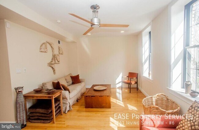 Foto del edificio - 1361 Irving St NW