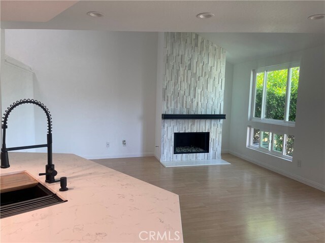 Foto del edificio - 608 San Nicholas Ct