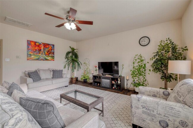 Foto del edificio - 20632 Farm Pond Ln