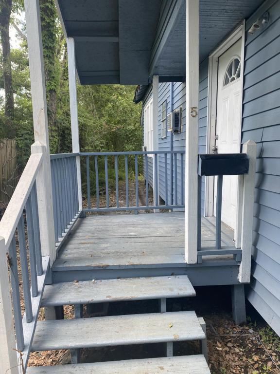 507 E. Hickory Street 5, Ponchatoula, LA House for Rent in