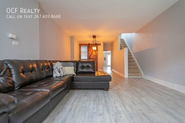 Foto del edificio - 4708 Fowler St