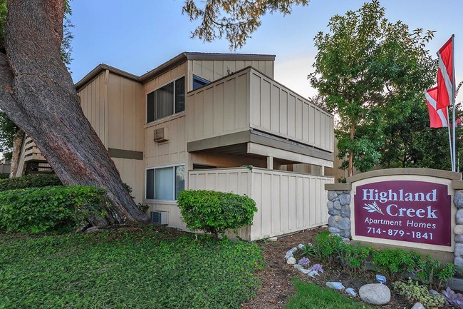 Highland Creek Apartment Homes - Apartments in Fullerton, CA ...