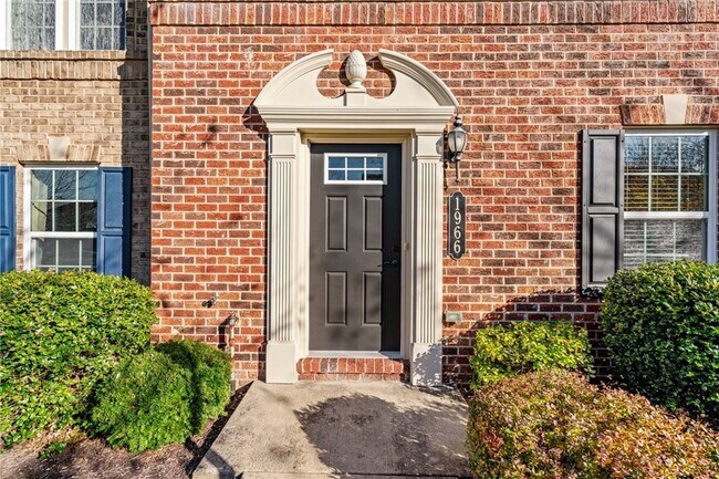 Foto del edificio - 1966 Georgetown Dr