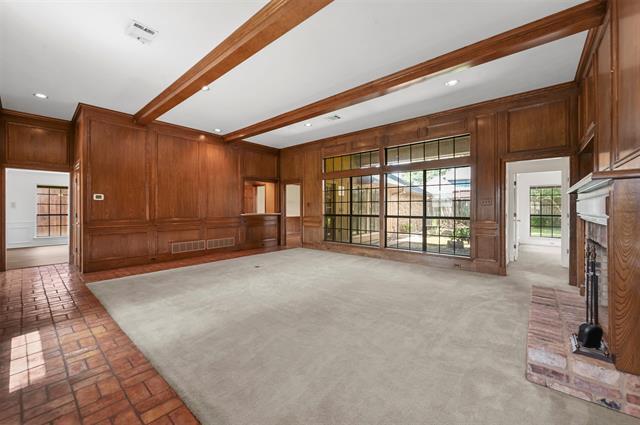 Building Photo - 2617 Rothland Ln