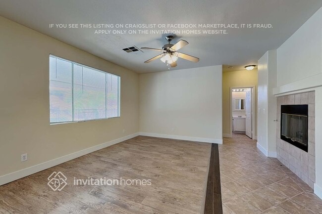 Building Photo - 2745 Rebano St