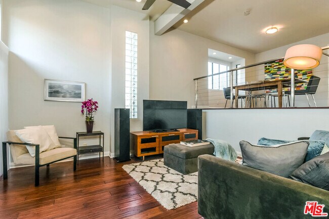 Foto del edificio - 4604 Glencoe Ave
