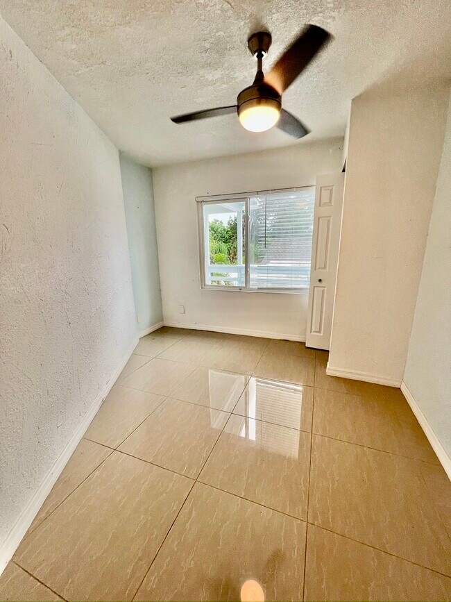 Foto del edificio - 4801 14th Ave S