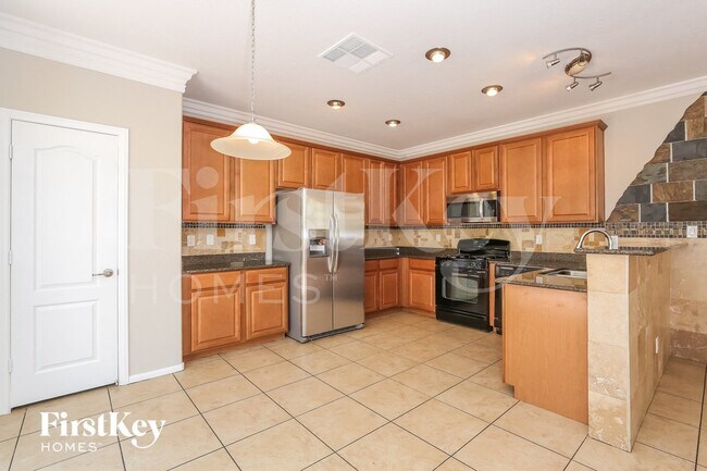 Foto del edificio - 5948 Magic Oak St