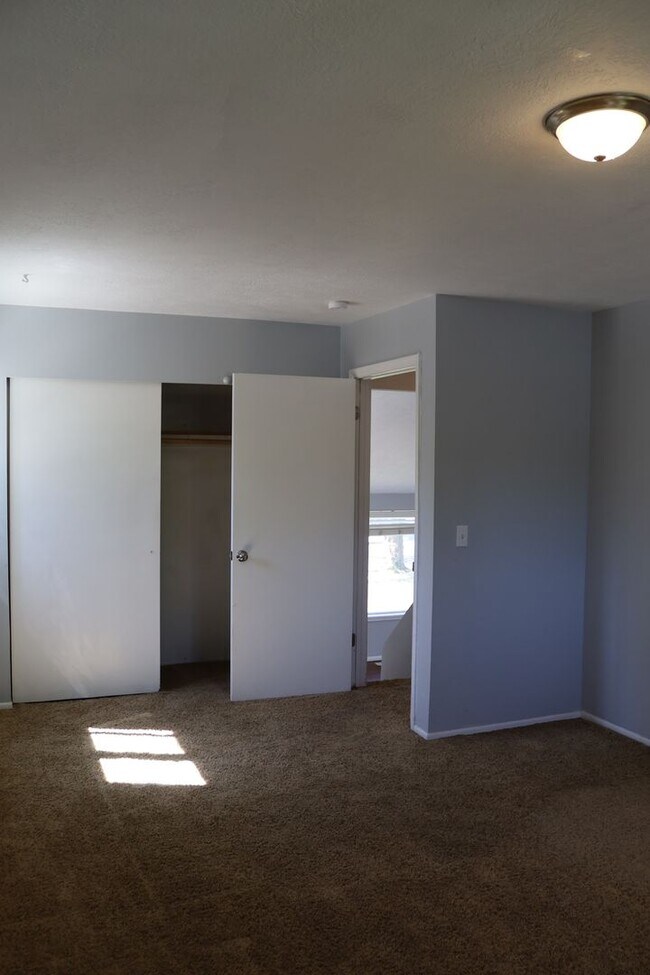 Building Photo - Malibu Duplex