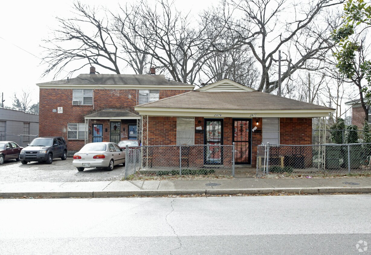 Building Photo - 2977 Mimosa Ave