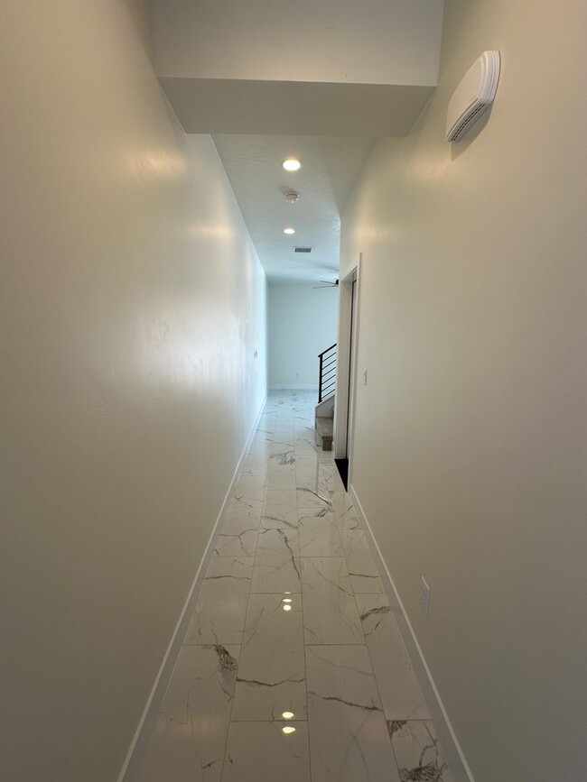 Building Photo - Brand New TownhomeBrand New 3 Bed / 2.5 Bath Townhome – Internet Included