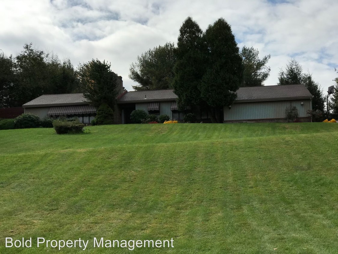 Foto principal - 4 br, 2 bath House - 7 Heidelberg Ct.