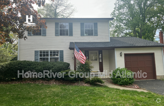 Building Photo - 926 Marine Dr