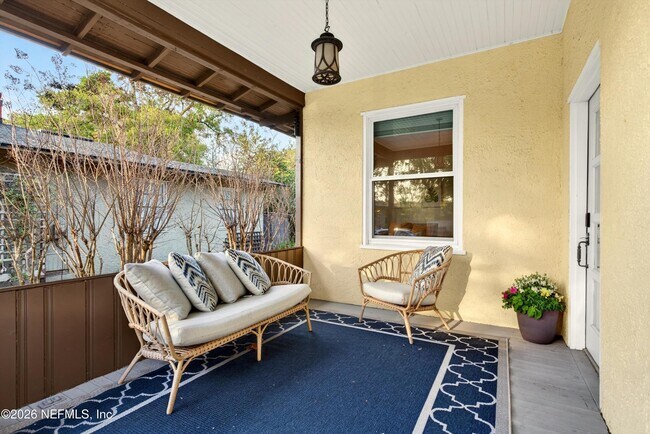 Foto del edificio - 1903 Dewey Pl