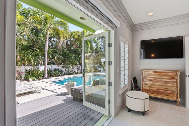 Foto del edificio - 309 NE 8th Ave