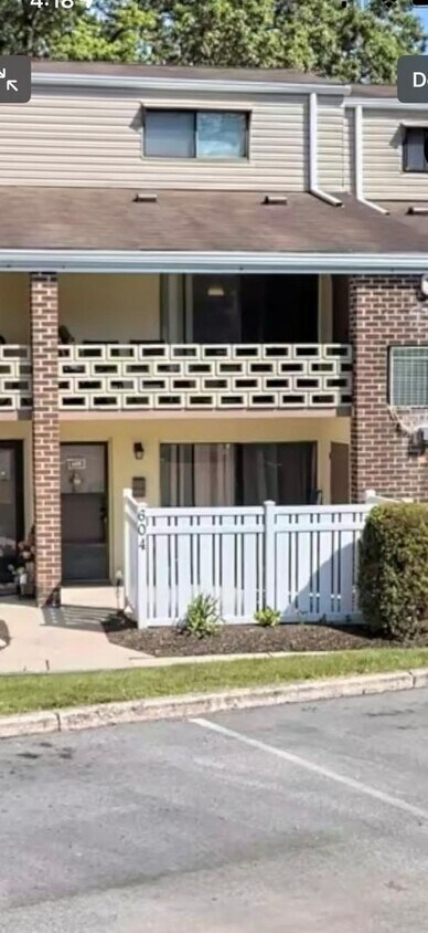 Foto principal - 604 Stony Way
