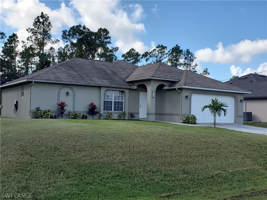 3115 24th St W, Lehigh Acres, FL 33971 House Rental in Lehigh Acres