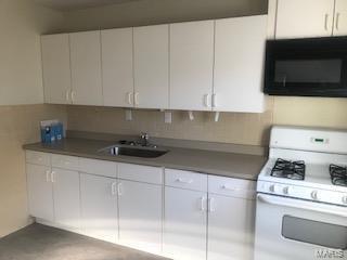 Building Photo - 655 Southwell Ln