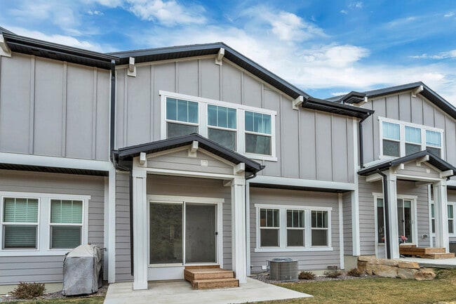 Building Photo - 5002 N Marble Fox Way