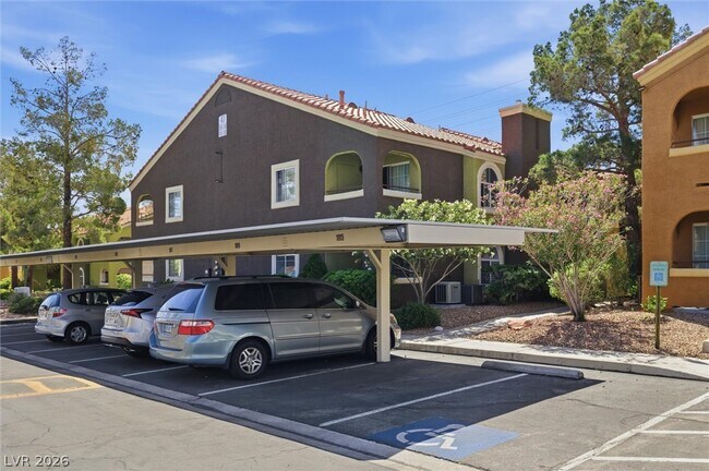 Foto del edificio - 7950 W Flamingo Rd
