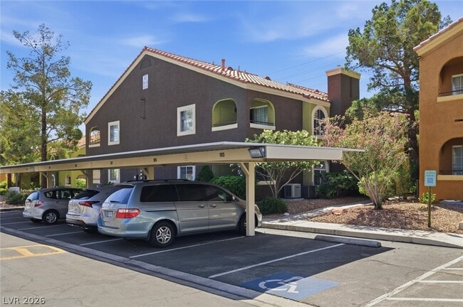 Building Photo - 7950 W Flamingo Rd