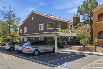Building Photo - 7950 W Flamingo Rd