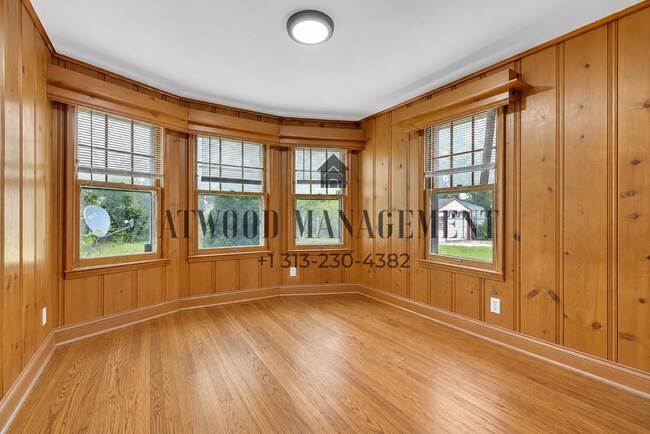 Foto del edificio - This beautifully updated 3-bedroom, 2-bath single-family home is ready for move-in!