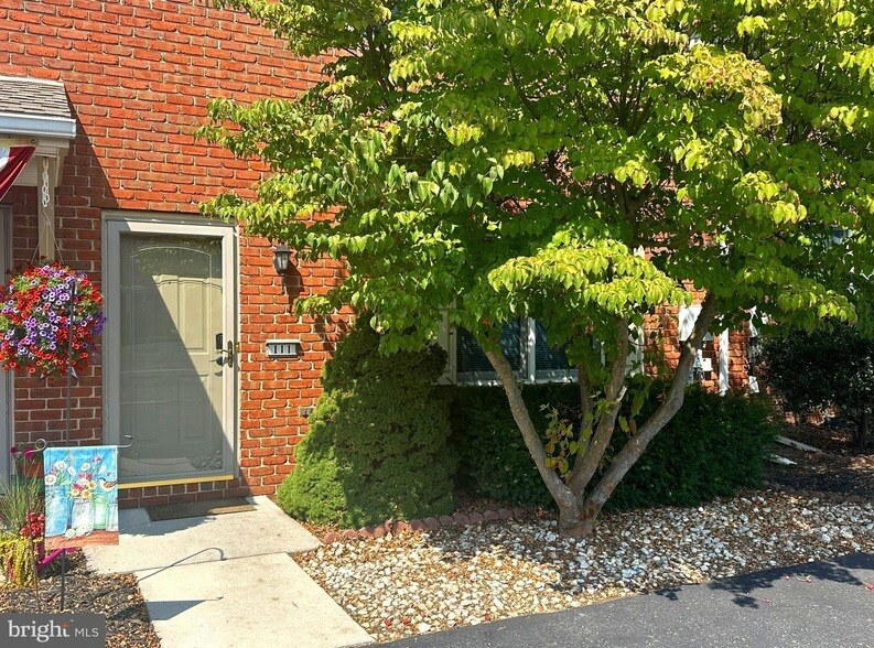 111 Lee Ann Ct, Enola, PA 17025 Townhome Rentals in Enola PA