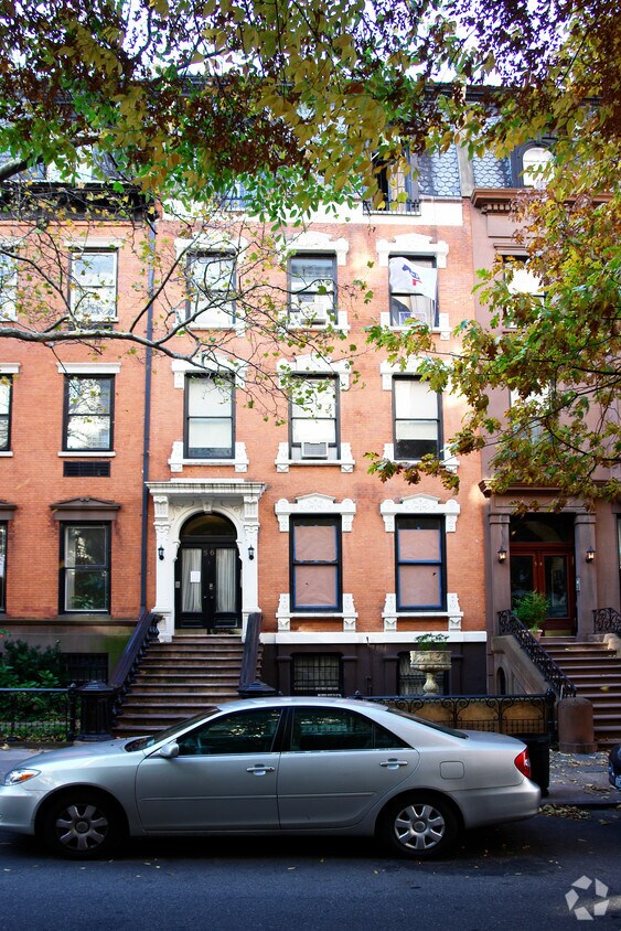 Primary Photo - 54 Pierrepont St