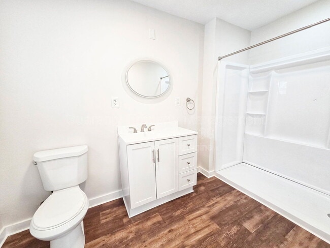 Building Photo - 1002 Southerlund Rd