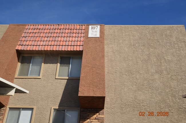 Building Photo - 4340 Sandy River Dr